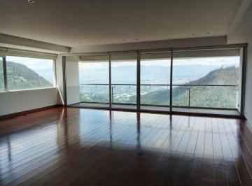 Departamento de 2 habitaciones, Quito · Rento Exclusivo y Hermoso Dpto con Línea Blanca. Vista, Balcones. González Suárez