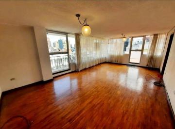 Departamento de 4 habitaciones, Quito · Departamento de Arriendo, La Carolina, por El Mall El Jardín, 200 m, $.650, Jd