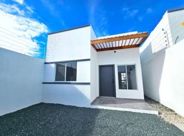 Casa de 3 habitaciones, Salinas · Ultima Casa por Estrenar Sector Pueblo Nuevo Salinas