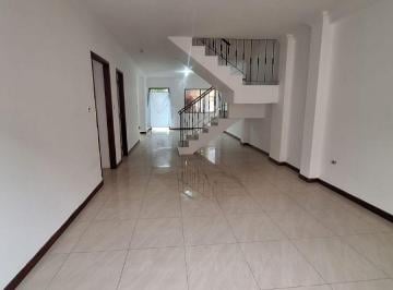 Casa de 4 habitaciones, Daule · Alquiler en Villa Club Primeras Etapas 4 Dorm.