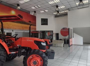 Local comercial , Quito · Vendo o Arriendo Propiedad Comercial con Galpón Sobre La Av Galo Plaza Lasso