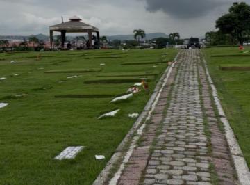 Terreno / Lote , Guayaquil · Lote Doble Jardines de Esperanza