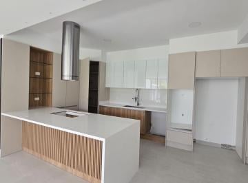 Departamento · 252m² · 3 Habitaciones · 2 Estacionamientos · Departamento Venta
