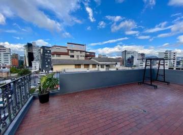 Departamento de 4 habitaciones, Quito · Renta Amplio Dep. con Terraza y Balcones Independientes, 4 Habitaciones, Vista, C. C. El Jardin
