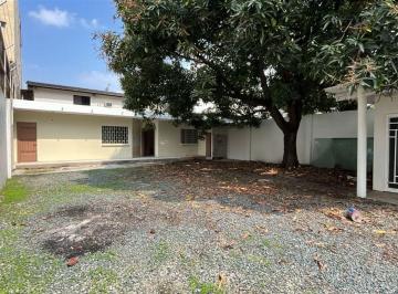 Local comercial , Guayaquil · En Alquiler Terreno 250 m² con Área de Oficinas - Uso: Comercial, Kennedy - Guayaquil
