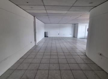 Local comercial , Quito · Local Comercial en Arriendo Dentro de Gasolinera