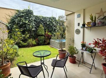 Casa de 3 habitaciones, Quito · Casa en Venta en Tumbaco | 3 Dorm. | Jardín con Jacuzzi | Conjunto Privado | 2 Parqueaderos