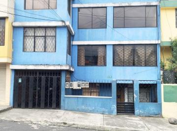 Departamento · 70m² · 3 Habitaciones · Departamento en Sur de Quito