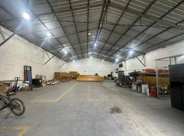 Bodega-Galpón , Quito · Galpon de Renta en Llano Grande 850 m²