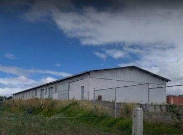 Terreno / Lote , Saquisilí · Terreno de 5.6 Ha con Galpon y Vivienda Cerca E - 35 - Pastocalle