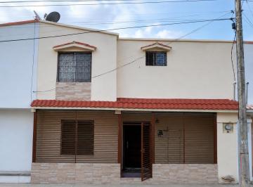 Casa · 102m² · 3 Habitaciones · 1 Estacionamiento · Casa en Venta - Cdla. Huancavilca Norte Mons