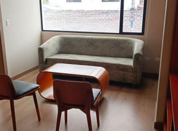 Suite de 1 habitación, Quito · Urbanización El Condado Suite Amoblada con Parqueadero Guardia Pet Friendly