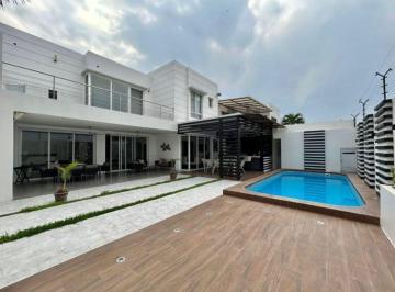 Casa de 3 habitaciones, Guayaquil · Alquiler Urb. Laguna del Sol