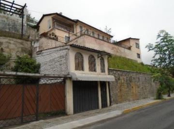 Casa · 403ha · 11 Habitaciones · 1 Estacionamiento · De Venta - Casa Rentera - Sector Itchimbia, La Tola - Los Ríos y Oriente