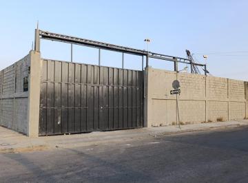 Bodega-Galpón , Guayaquil · En Alquiler Terreno con Oficina en Sector Vergeles.