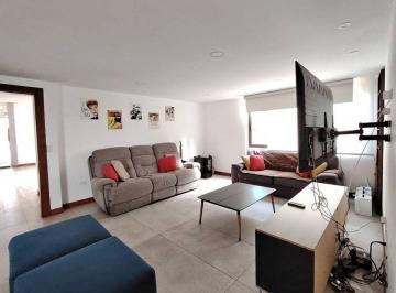 Casa de 3 habitaciones, Quito · Casa en Renta en Tumbaco