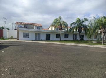 Local comercial · 45m² · 1 Estacionamiento · Local Comercial Cerca de Aeropuerto