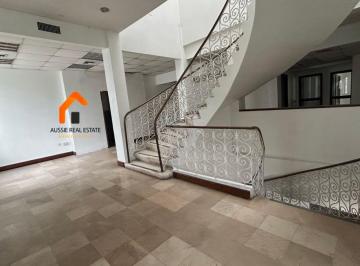 Oficina comercial , Guayaquil · Alquilo Edificio Comercial en Centro de Guayaquil, 3 Pisos.