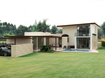 Casa · 532m² · 4 Habitaciones · 4 Estacionamientos · Mv - Sector Puembo Casa Exclusiva en Venta 4d