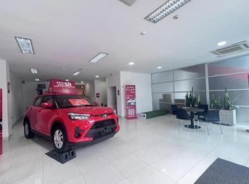 Local comercial · 420m² · 2 Estacionamientos · Local Comercial en El Norte de La Ciudad