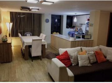Departamento · 214m² · 6 Habitaciones · 2 Estacionamientos · Departamento Duplex en Venta Sector Colegio Einstein