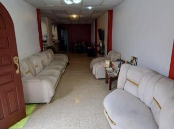 Casa de 3 habitaciones, Guayaquil · Oportunidad Se Vende Casa en La Alborada 3 Habitaciones