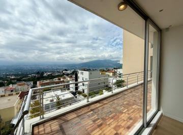 Departamento de 3 habitaciones, Quito · Vendo Arriendo Excelente Departamento con Balcon - Vista Grande