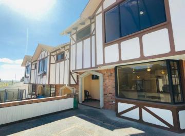 Casa de 3 habitaciones, Quito · Casa en Venta Carcelen Colegio Einsten Conjunto Privado