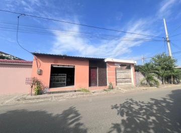 Casa de 1 habitación, Manta · Casa de Venta en Manta Zona Niño Jesus