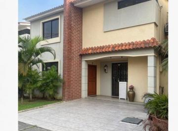 Casa de 3 habitaciones, Guayaquil · Casa en Venta Urbanizacion Milan Etapa Alta Gracia Modelo Fiorella