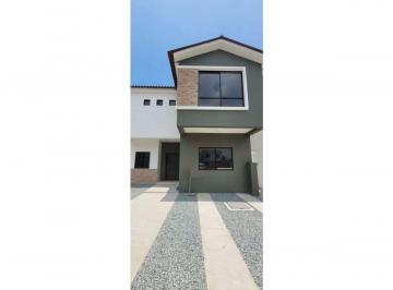 Casa de 3 habitaciones, Guayaquil · Casa de Estreno en Venta en Urbanización Mallorca Village Vía Salitre