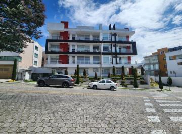 Departamento de 3 habitaciones, Quito · Moderno Departamento en Venta con Jardin Minimalista Exclusivo