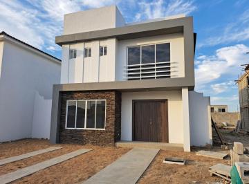Casa de 4 habitaciones, Daule · Casa en Venta, 4 Dorm., por Entregar de Estreno - Urb. Portón del Río, Av León Febres Cordero