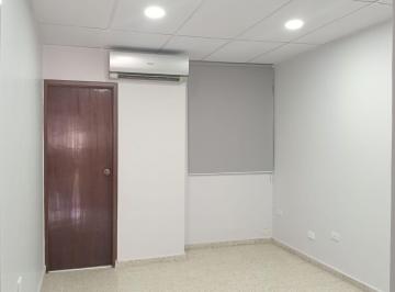Oficina comercial · 55m² · 1 Habitación · Oficina en Alquiler en El Centro de Guayaquil (Mercyc)