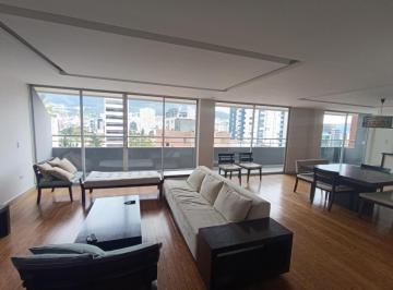 Departamento · 200ha · 3 Habitaciones · 2 Estacionamientos · Arriendo Departamento Amplio Amoblado 3 Dorm. con Baños República del Salvador