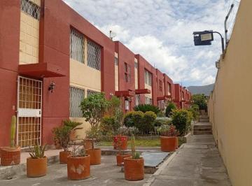 Casa de 3 habitaciones, Quito · Casa Venta Mitad del Mundo