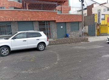 Local comercial , Quito · Sector Condado Shopping Amplio Local Comercial 115 m²