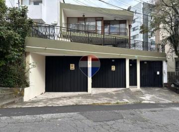 Casa de 6 habitaciones, Quito · Casa en Venta en Bellavista | Norte de Quito
