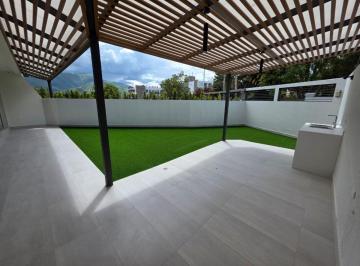 Departamento de 3 habitaciones, Quito · Vendo Departamento Tres Dorm. Estrenar - Cumbaya