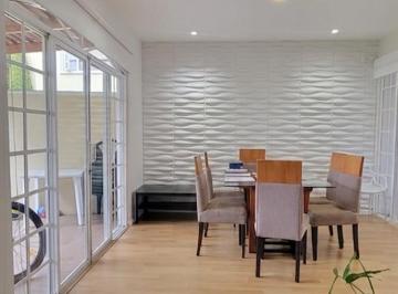 Casa de 3 habitaciones, Quito · Renta Casa 208 m² en Urbanización de Cumbaya
