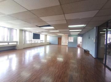 Oficina comercial · 240m² · 6 Habitaciones · 2 Estacionamientos · Iñaquito, de Oportunidad Oficina en Renta, 240 m²