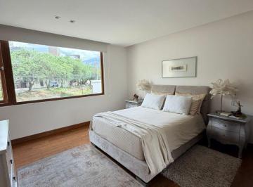 Departamento de 2 habitaciones, Quito · Cumbayá, Rento Moderno Departamento, con Linea Blanca