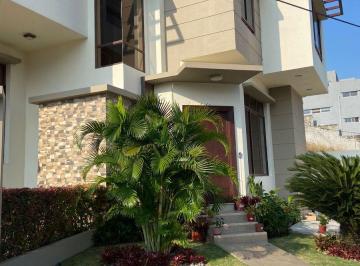 Casa de 3 habitaciones, Guayaquil · Alquilo Casa en Cumbres Alto 3 Dorm.