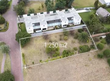 Terreno / Lote · 1250m² · Puembo 1250 m² Terreno Multifamiliar en Venta en Urbanización Ideal Para Proyecto Inmobiliario