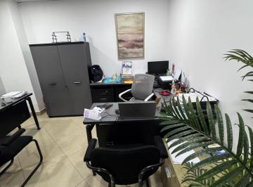 Oficina comercial , Guayaquil · Oficina 45 m en Primeros Kilóm Sbc