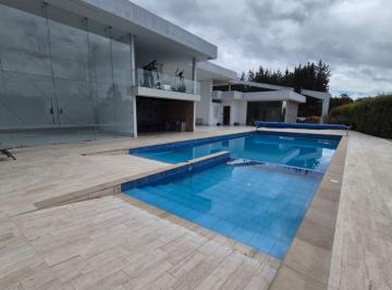 Terreno / Lote , Quito · Venta Terreno de 492 m², Nayon, Pablo Arenas Lavayen, Urbanizacion Miracoli