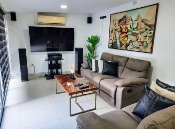 Departamento de 2 habitaciones, Guayaquil · Departamento de Venta en Colinas de Los Ceibos