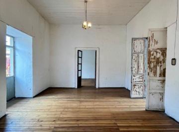 Casa de 12 habitaciones, Cuenca · Casa Patrimonial de Venta en El Centro de La Ciudad