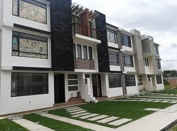 Casa · 165m² · 4 Habitaciones · 2 Estacionamientos · Casas de Venta en Conjunto Nuevo a Estrenar Sector Administración Zonal Conocoto