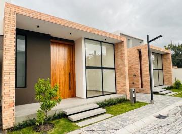 Casa de 3 habitaciones, Quito · Casa en Venta, Sector La Morita en Tumbaco. Conjunto Moderno y Seguro